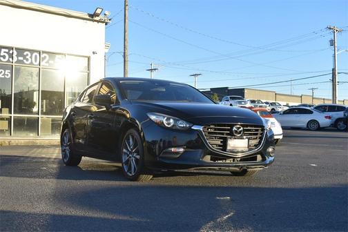2018 Mazda Mazda3 Touring