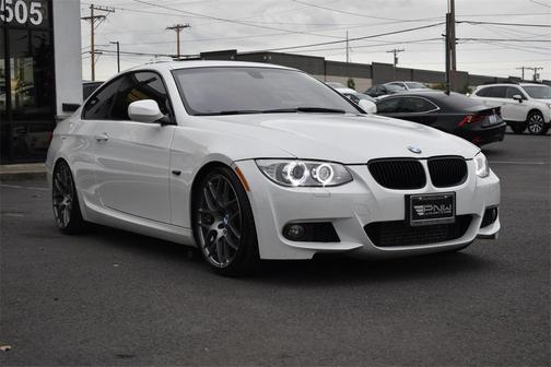 2012 BMW 335 335i