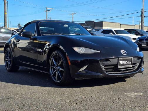 2016 Mazda MX-5 Miata Grand Touring
