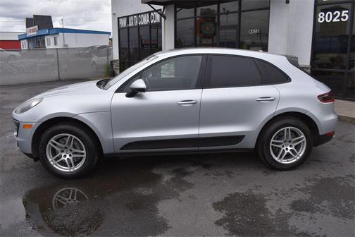 2018 Porsche Macan Base