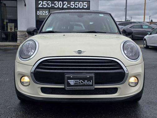 Pepper White 2019 MINI Hardtop Cooper