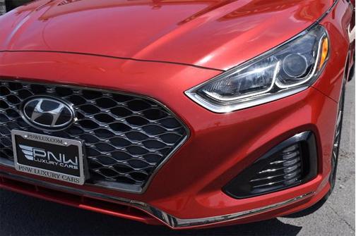 2019 Hyundai SONATA Sport