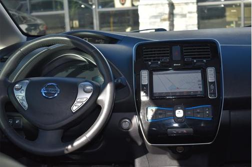 2017 Nissan Leaf SL