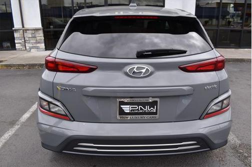 2022 Hyundai KONA EV SEL