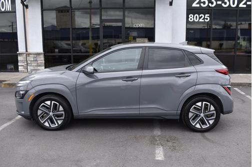 2022 Hyundai KONA EV SEL