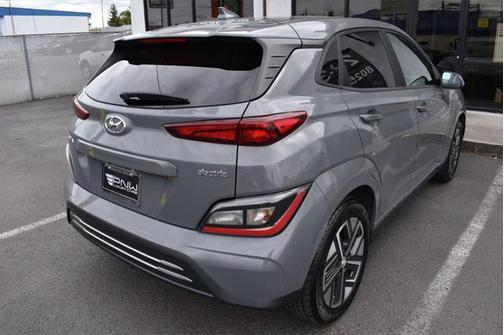 2022 Hyundai KONA EV SEL