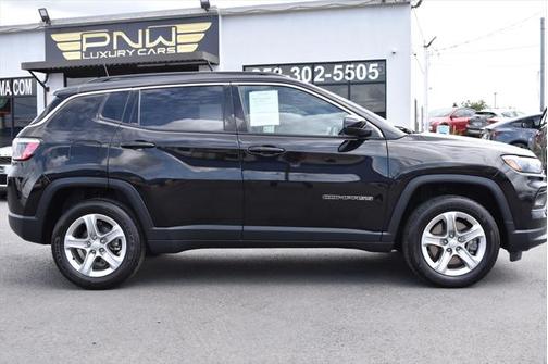 2023 Jeep Compass Latitude