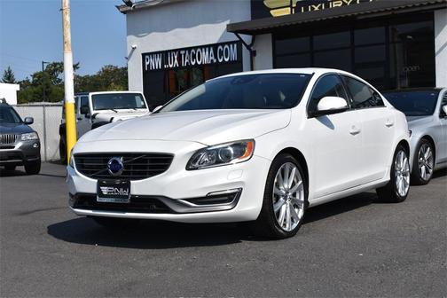 2017 Volvo S60 Inscription T5 Platinum