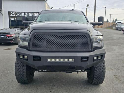 Brilliant Black Crystal Pearlcoat 2015 RAM 2500 Big Horn