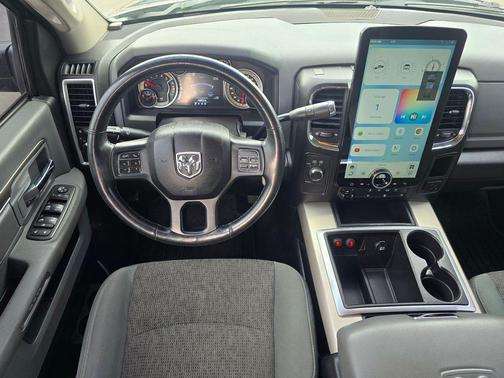 Brilliant Black Crystal Pearlcoat 2015 RAM 2500 Big Horn