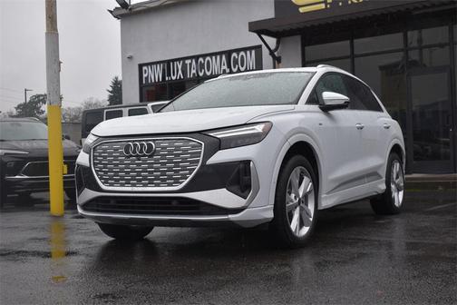 2023 Audi Q4 e-tron Premium Plus 50 quattro
