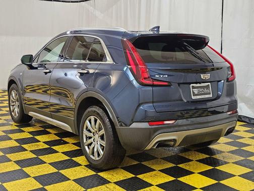 Twilight Blue Metallic 2020 Cadillac XT4 Premium Luxury