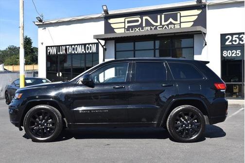 2018 Jeep Grand Cherokee Altitude