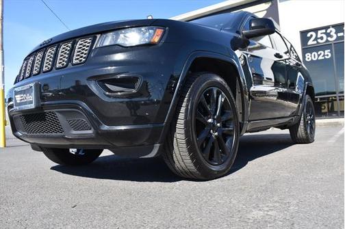 2018 Jeep Grand Cherokee Altitude