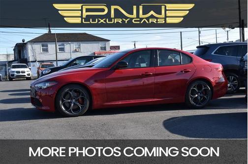 2019 Alfa Romeo Giulia Sport