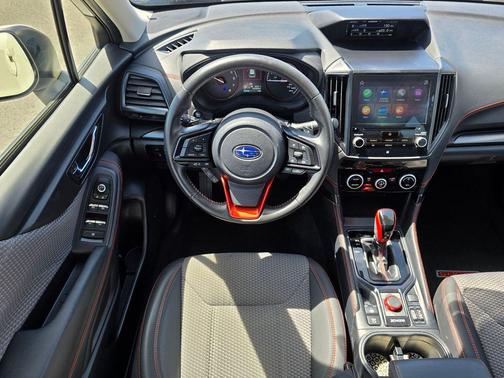 Crystal White Pearl 2022 Subaru Forester Sport