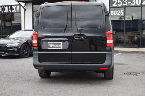 2019 Mercedes-Benz Metris Base