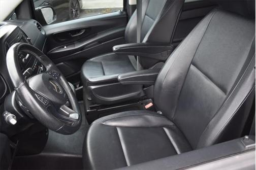 2019 Mercedes-Benz Metris Base