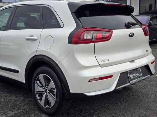 2019 Kia Niro s Touring
