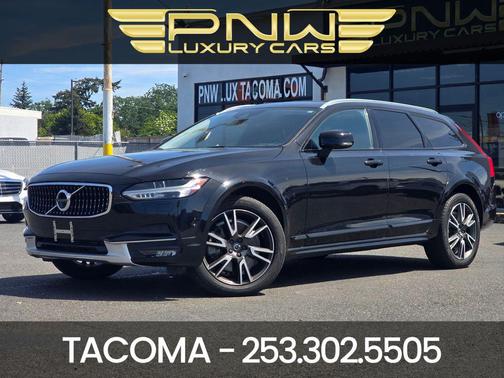 Onyx Black Metallic 2017 Volvo V90 Cross Country T6