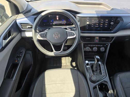 Platinum Gray Metallic 2023 Volkswagen Taos 1.5T SE