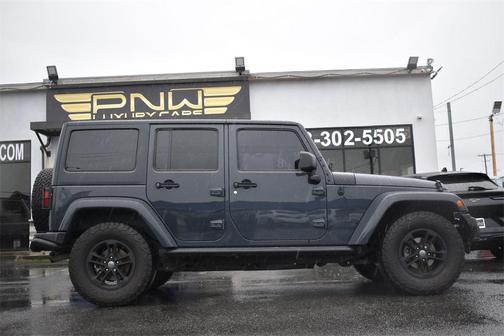 2017 Jeep Wrangler Unlimited Sahara