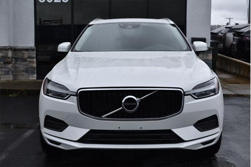 2018 Volvo XC60 T6 Momentum