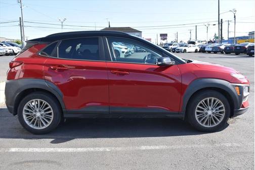 2020 Hyundai KONA SEL