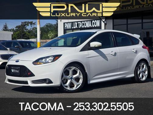 Oxford White 2014 Ford Focus ST