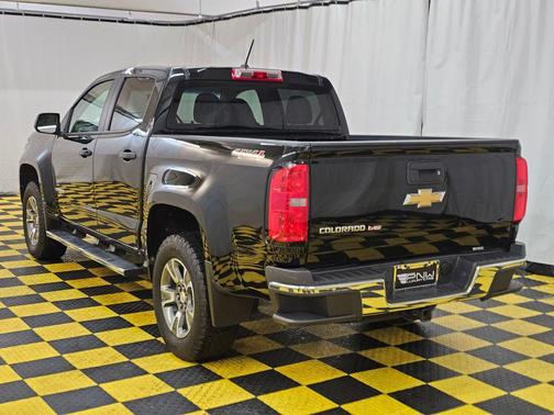 Black 2019 Chevrolet Colorado WT