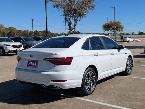 2021 Volkswagen Jetta 1.4T SEL Premium