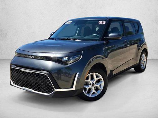 Gravity Gray 2023 Kia Soul LX