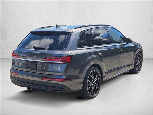 2021 Audi Q7 55 Prestige