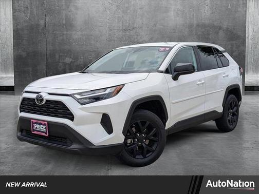 2023 Toyota RAV4 LE