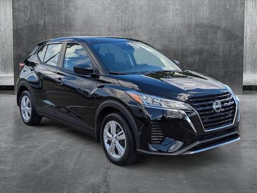 2023 Nissan Kicks S