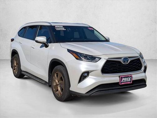 2023 Toyota Highlander Hybrid XLE