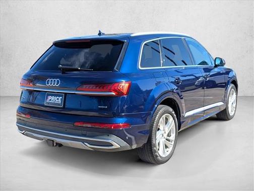 2021 Audi Q7 55 Premium Plus