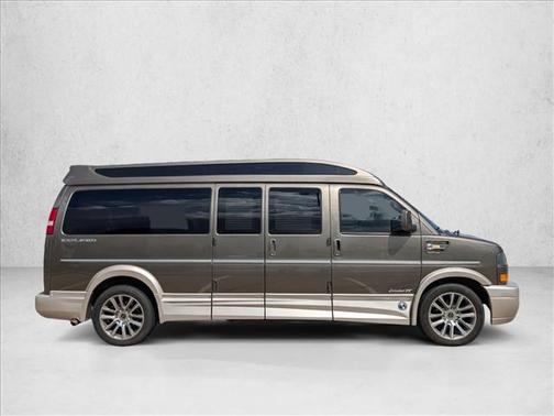 2019 GMC Savana 2500 Work Van