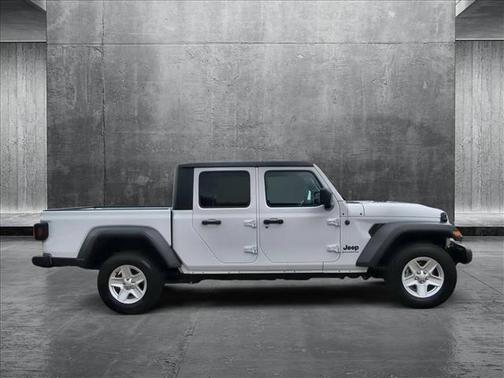 2023 Jeep Gladiator Sport S