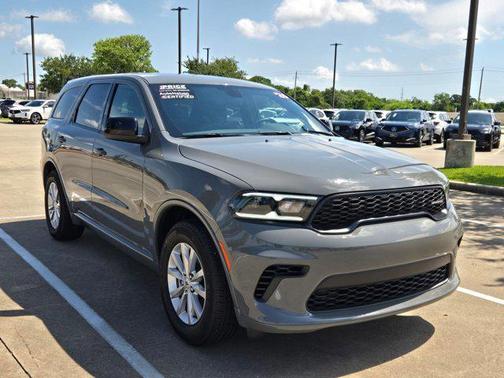 Destroyer Gray Clearcoat 2026 Dodge Durango GT RWD