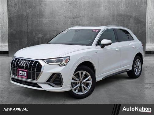 2023 Audi Q3 Premium 45 TFSI S line quattro Tiptronic