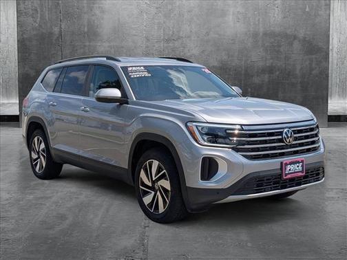 2025 Volkswagen Atlas 2.0T SE w/Technology