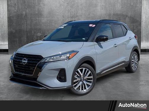 2023 Nissan Kicks SR