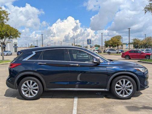 2021 INFINITI QX50 LUXE AWD