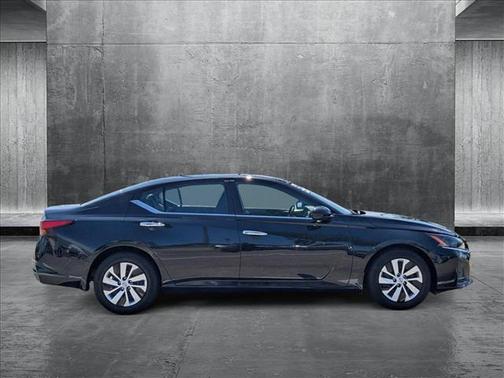 2023 Nissan Altima S FWD