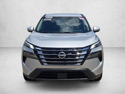 Brilliant Silver Metallic 2025 Nissan Rogue SV
