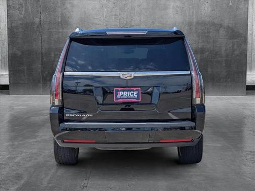 2015 Cadillac Escalade Standard