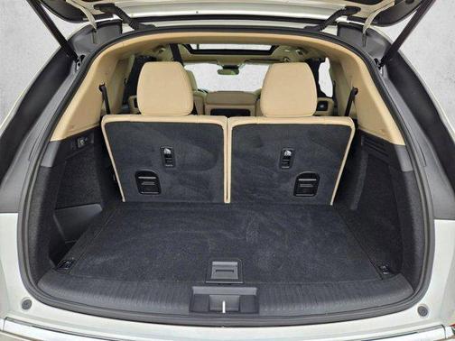 Platinum White Pea 2026 Acura MDX Technology Package