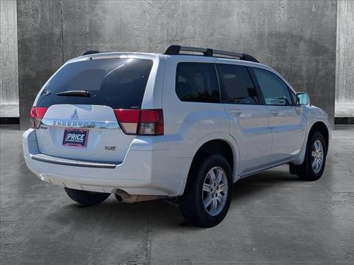 2011 Mitsubishi Endeavor LS