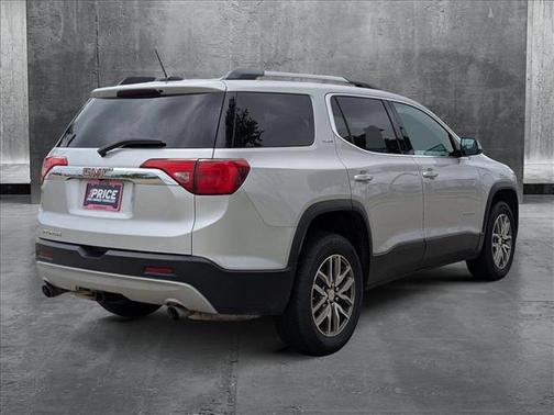 2019 GMC Acadia SLE-2